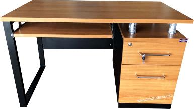 โต๊ะคอม ขาเหล็ก รุ่น M-PSD-1202 + Keyborad